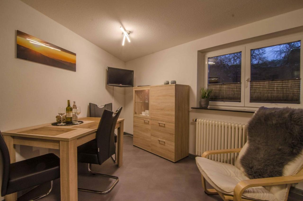 Bed and Breakfast Haus Bienen Иринген Экстерьер фото